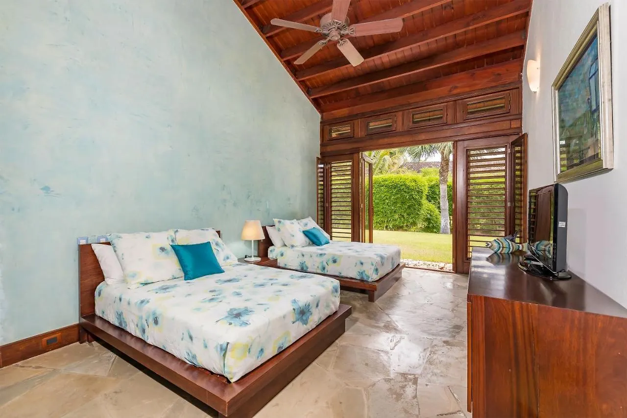 Unique Villa With Ocean And River Views - Staff & Golf Carts La Romana