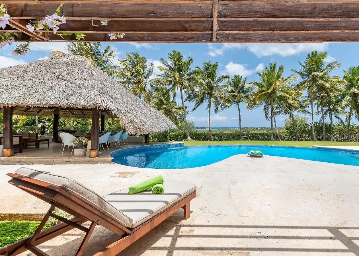 Unique Villa With Ocean And River Views - Staff & Golf Carts La Romana