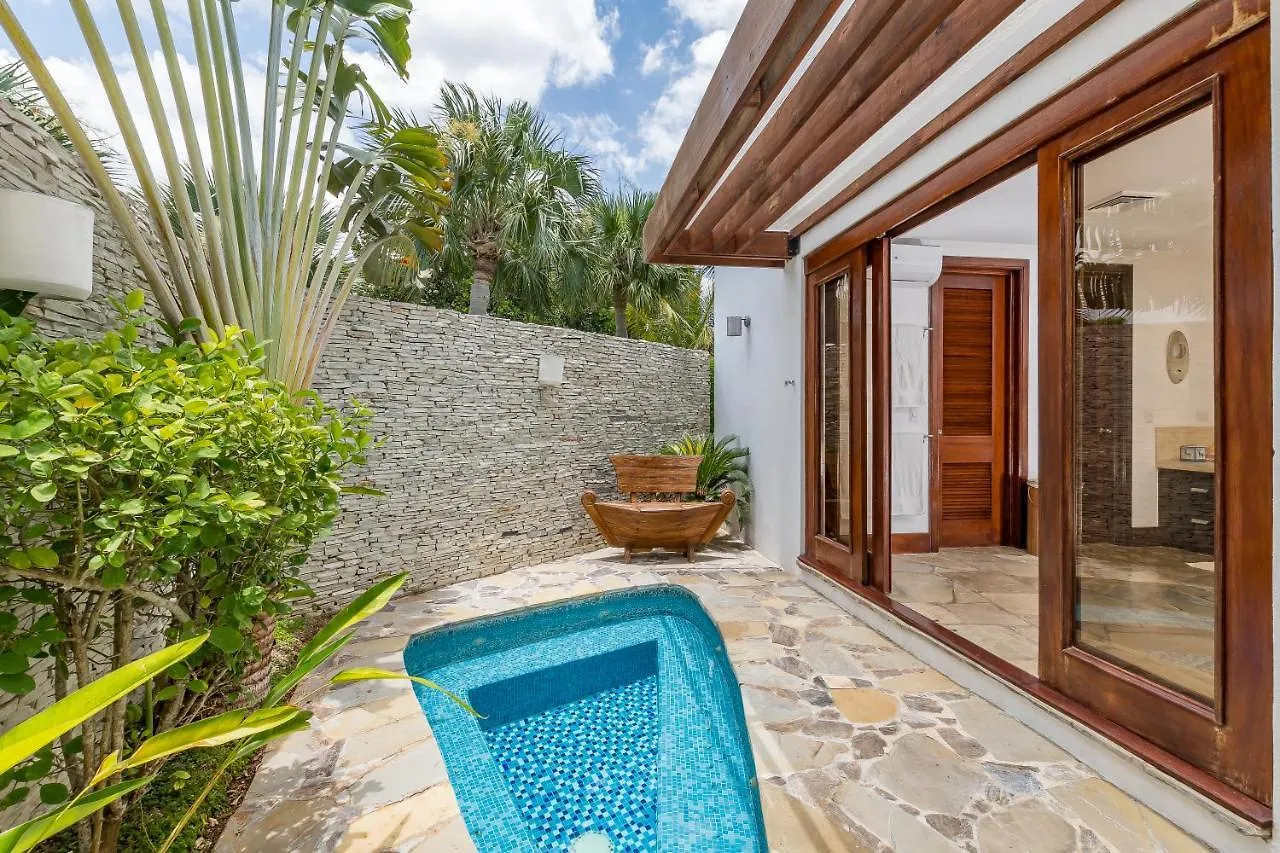 Unique Villa With Ocean And River Views - Staff & Golf Carts لا رومانا