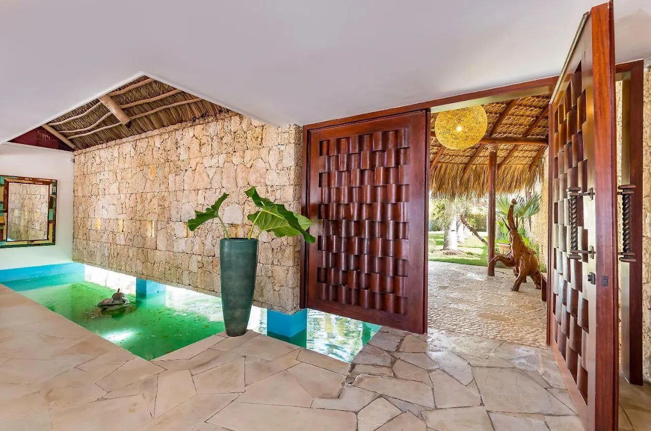 Unique Villa With Ocean And River Views - Staff & Golf Carts لا رومانا