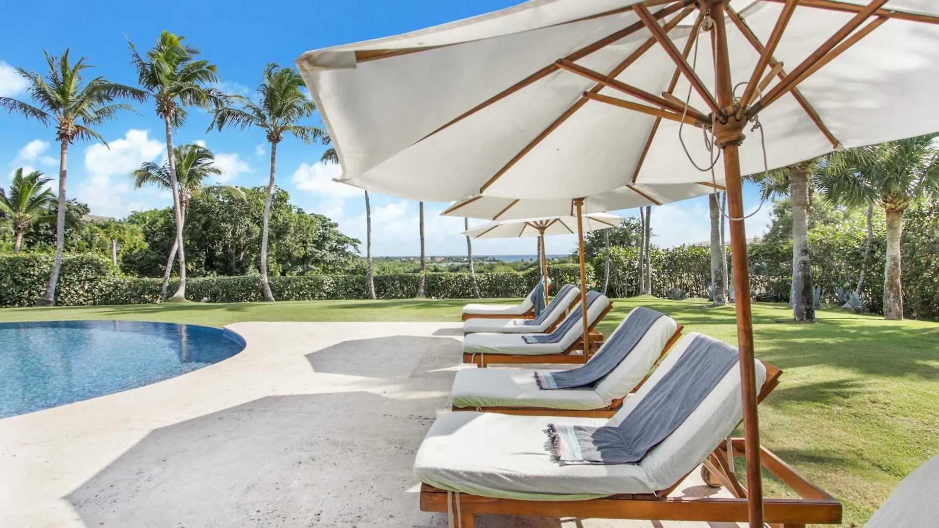 Unique Villa With Ocean And River Views - Staff & Golf Carts لا رومانا جمهورية الدومينيكان